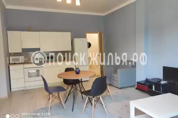 Апартаменты, Красномаякская, д.76