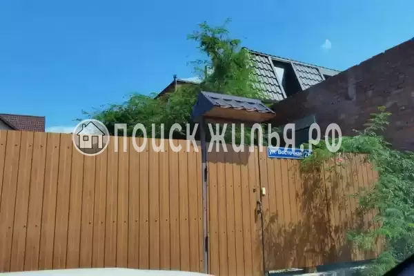 Частный сектор «Домик с отдельным двориком»