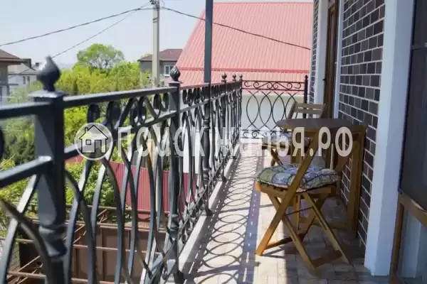 Частный сектор «Дом на Коллективной»