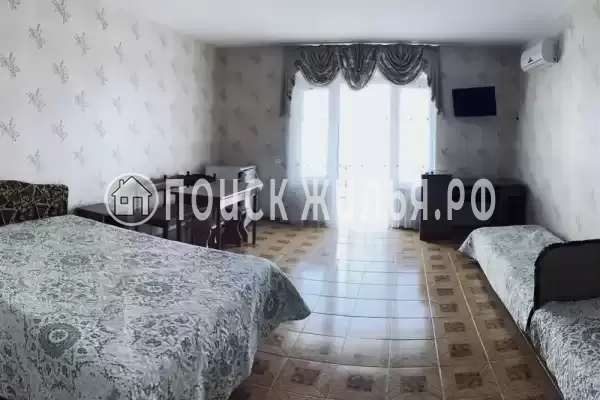 База отдыха «Дом с колоннами» База отдыха «Дом с колоннами»