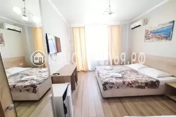 «Лео Гранд»