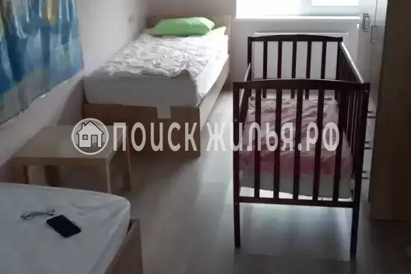 Частный сектор «Коттедж Pinnavilla в центре с большим бассейном»