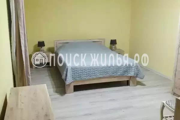 Частный сектор «Коттедж Pinnavilla в центре с большим бассейном»