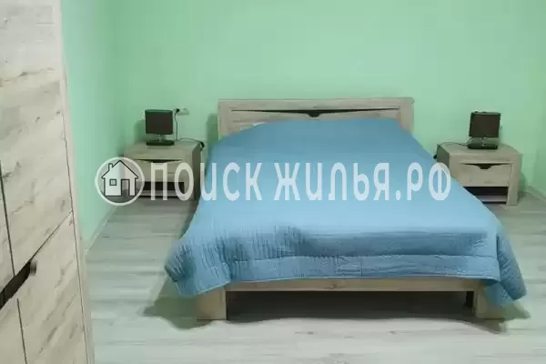 Частный сектор «Коттедж Pinnavilla в центре с большим бассейном»