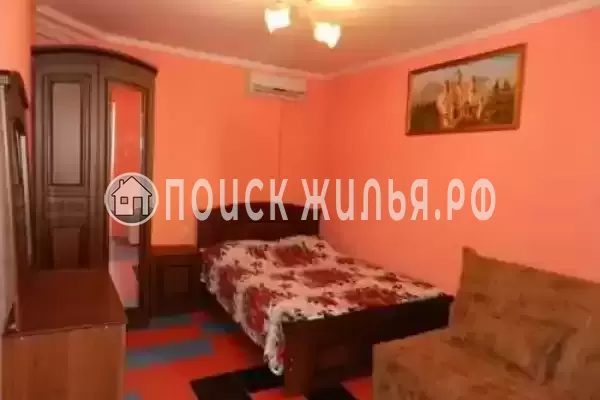 «На ул. макаровой»