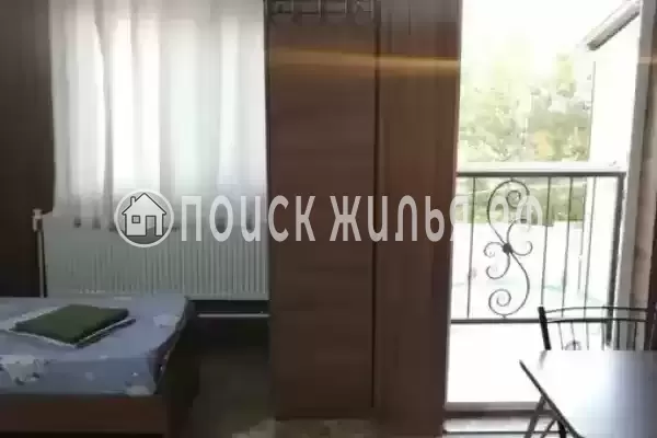 «На уютной»