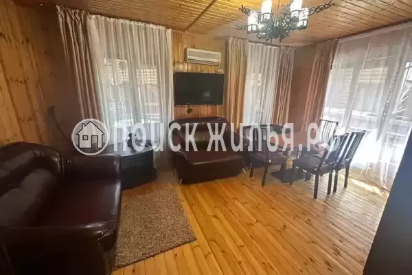 Частный сектор «Отдельный этаж в доме в Сосновом бору» Частный сектор «Отдельный этаж в доме в Сосновом бору»