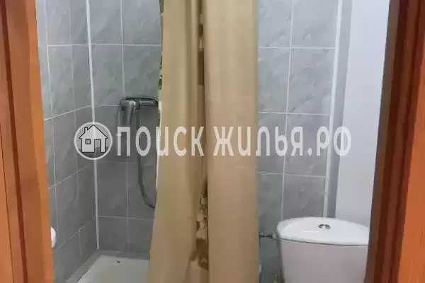 «На лазурной 22»