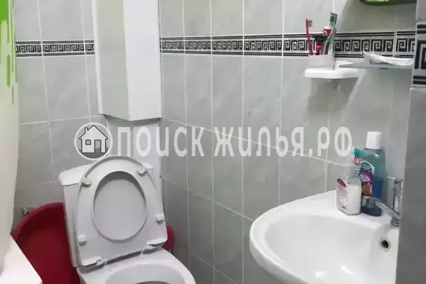 «На лазурной 22»