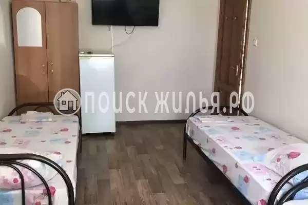 «На лазурной 22»