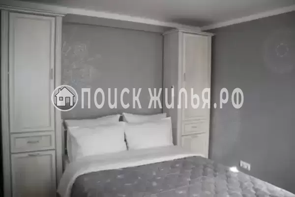 Частный сектор «Двухэтажный коттедж Средиземье»