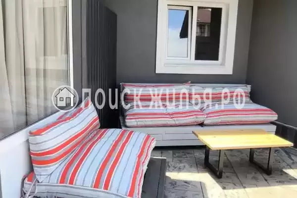 Частный сектор «Двухэтажный коттедж Средиземье»