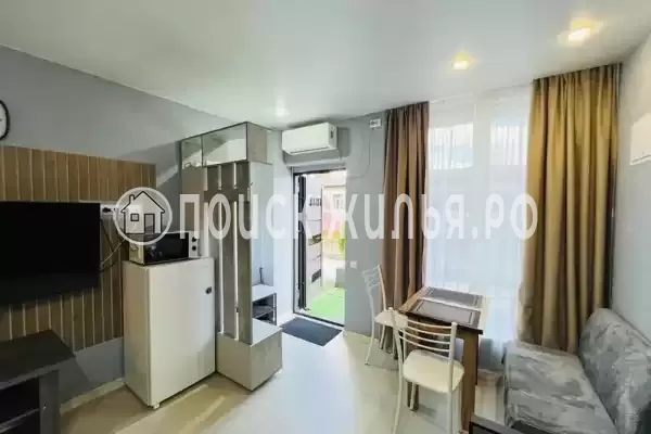 Апартаменты «С отдельным входом, бассейном» Апартаменты «С отдельным входом, бассейном»