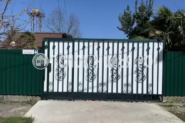 Гостевой дом «Ик у моря в Абхазии» Гостевой дом «Ик у моря в Абхазии»