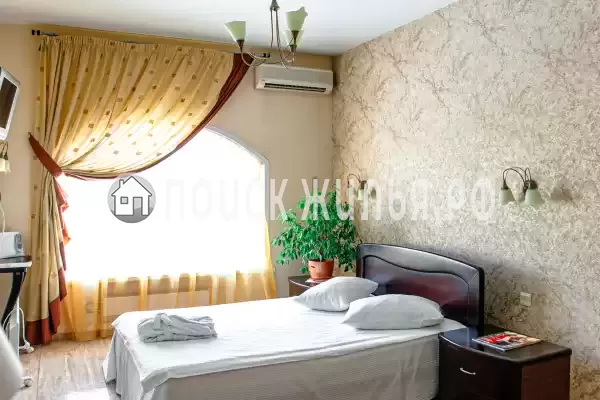 Отель «Персона Грата»