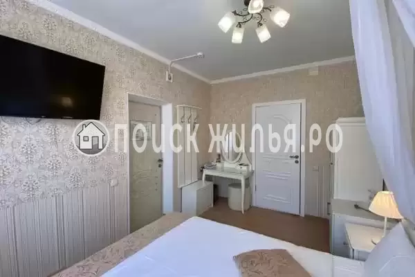 Отель «Крылья» Отель «Крылья»