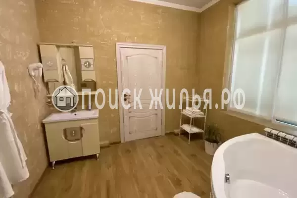 Отель «Крылья» Отель «Крылья»