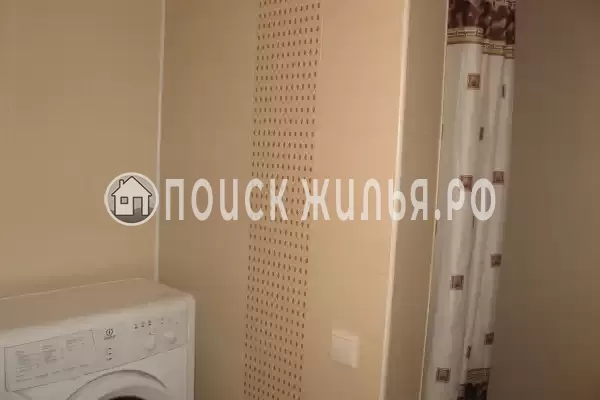 «На 4-й Новоселовской»