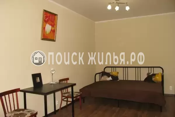 «На 4-й Новоселовской»