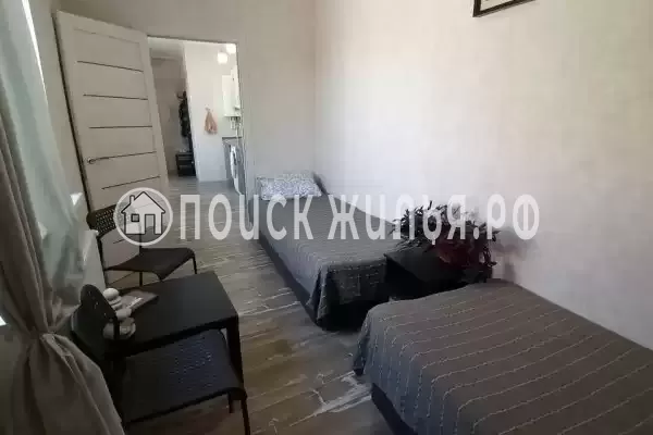 «На 4-й Новоселовской»