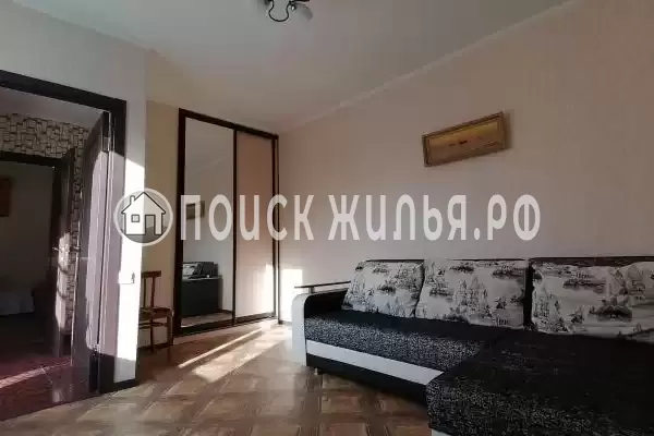 «На 4-й Новоселовской»