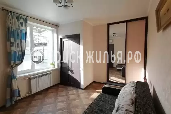 «На 4-й Новоселовской»