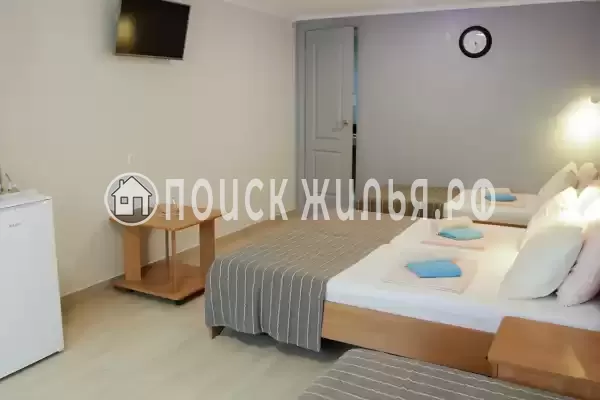 Отель «Оздоровительный Комплекс Лазурный» Отель «Оздоровительный Комплекс Лазурный»