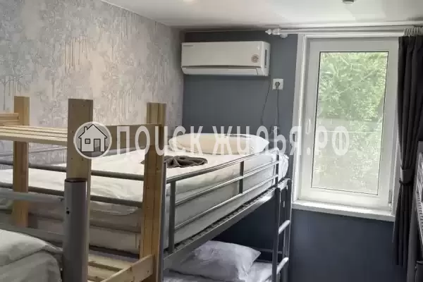 Хостел «Живи и Путешествуй» Хостел «Живи и Путешествуй»