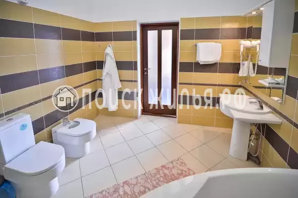 Отель «Нежинка»