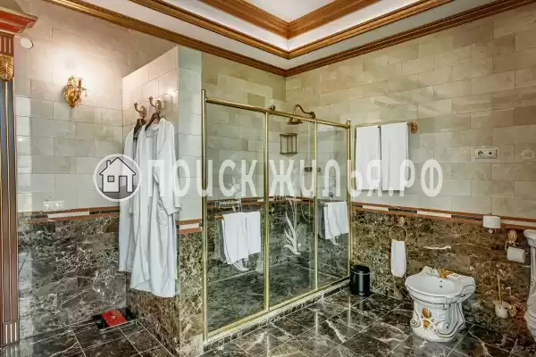 Отель «Артис Плаза» Отель «Артис Плаза»