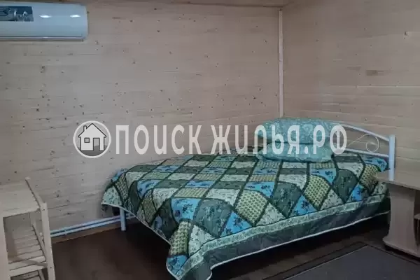 «На Набережной»