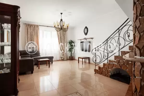 Отель «Азалия»