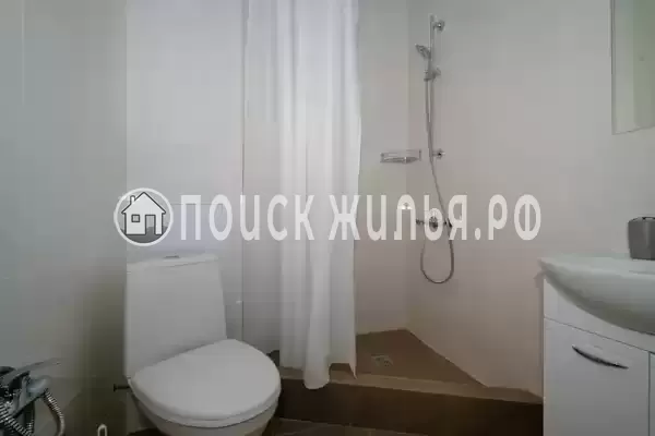 «Изумрудные холмы»