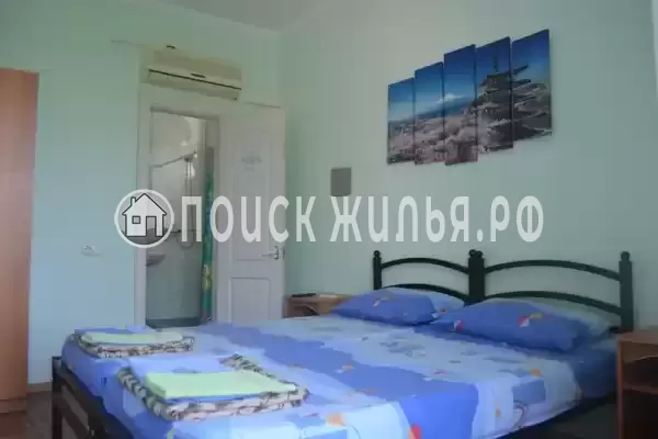 «Дом с флагом» «Дом с флагом»