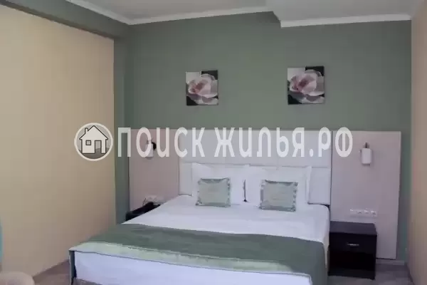 «De Paris» «De Paris»