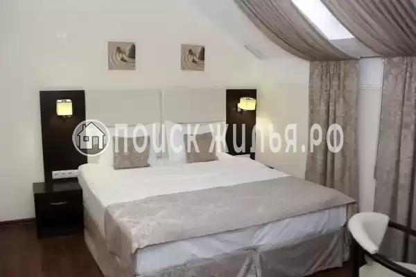 «De Paris» «De Paris»