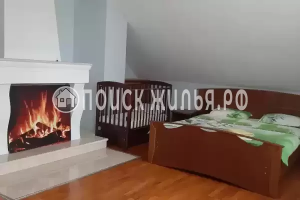 Частный сектор «Коттедж в центре»