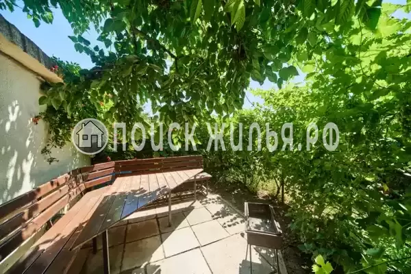 Частный сектор «Дом с садом»