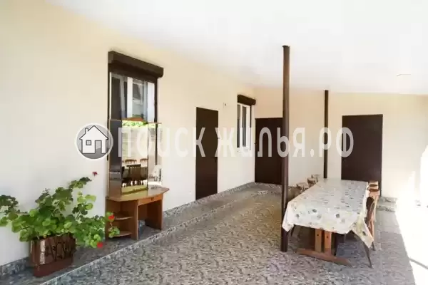 Частный сектор «Дом с садом»