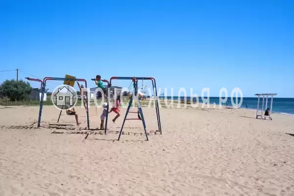 Частный сектор «Дом с садом»