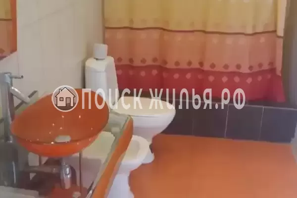 Частный сектор «Этаж под ключ с тремя спальнями» Частный сектор «Этаж под ключ с тремя спальнями»