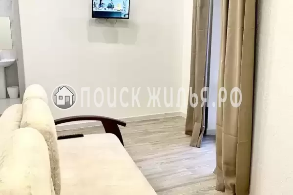 Частный сектор «Номер в коттедже на Алупкинском шоссе 76К»