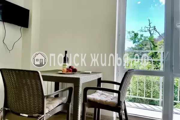 Частный сектор «Номер в коттедже на Алупкинском шоссе 76К»