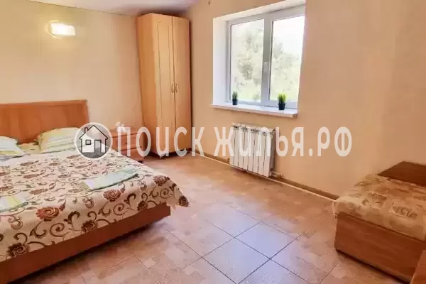 Частный сектор «Часть дома с отдельным входом для большой компании»