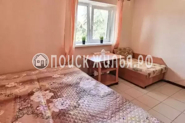 Частный сектор «Часть дома с отдельным входом для большой компании»