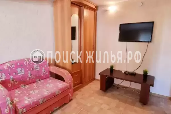 Частный сектор «Часть дома с отдельным входом для большой компании»