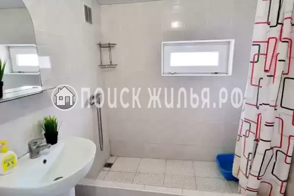 Частный сектор «Часть дома с отдельным входом для большой компании»