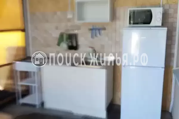 «На Набережной 11»