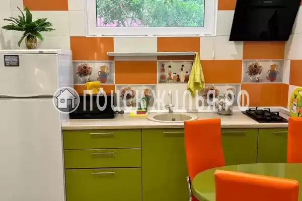 Дом под ключ, Грибоедова, д.281