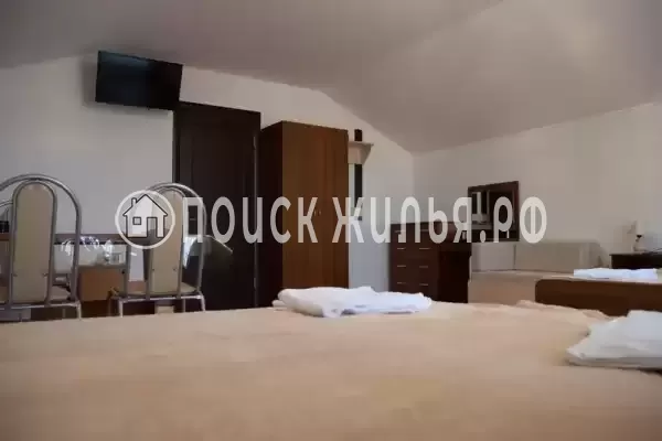 «На Хоккейной 18»